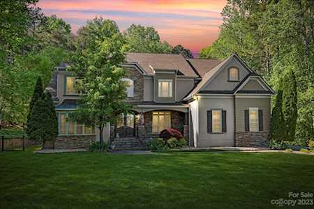 227 Wildwood Cove Dr Mooresville, NC 28117