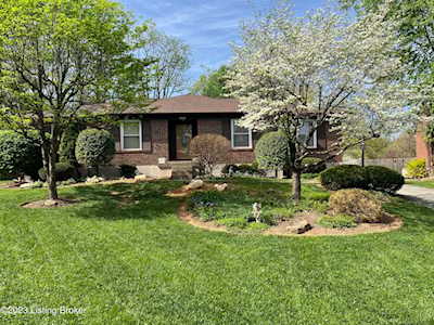 4504 Trudy Rural Ct Jeffersontown, KY 40299