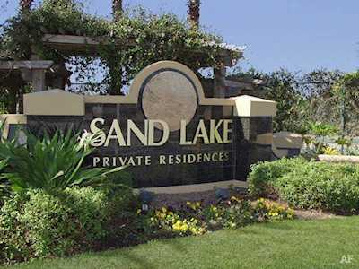 7606 Pissarro Dr #14206 Orlando, FL 32819