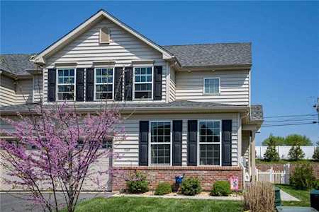 969 Spring White Dr Breinigsville, PA 18031