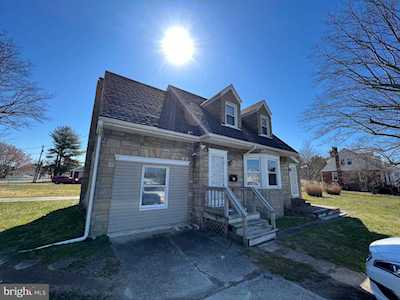21 N Virginia Ave Penns Grove, NJ 08069