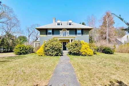 35 West Main St West Brookfield, MA 01585