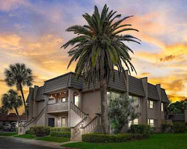 1303 Cordova GREEN Largo, FL 33777