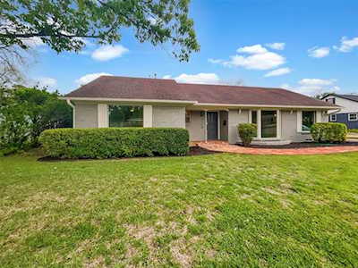 7148 E Mockingbird Lane Dallas, TX 75214