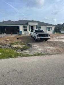 383 SW Nabble Avenue Port Saint Lucie, FL 34953