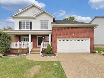3103 N Waterford Ct Mount Juliet, TN 37122