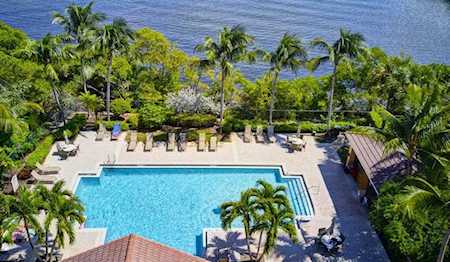 500 Scotia Drive #206 Hypoluxo, FL 33462
