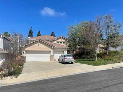 5242 Setting Sun Way San Diego, CA 92121