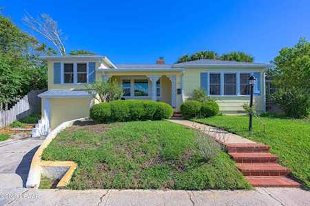 421 Wisteria Road Daytona Beach, FL 32118