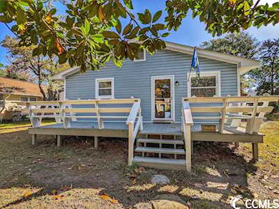 702 22nd Ave. S North Myrtle Beach, SC 29582