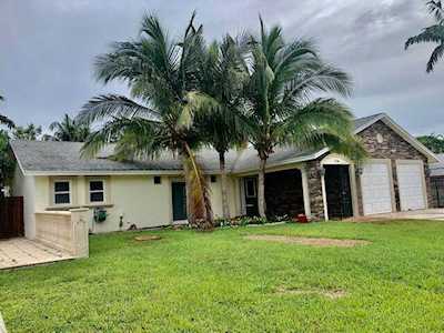 714 NE 9th Avenue Boynton Beach, FL 33435