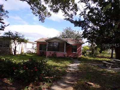 1120 32nd St S St. Petersburg, FL 33712