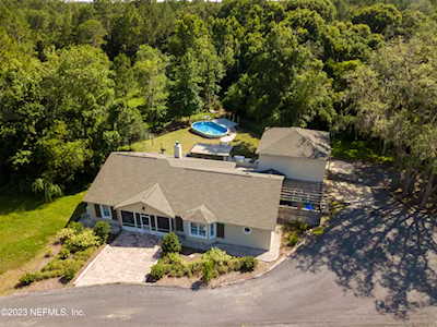 150 Mc Heather LN Hastings, FL 32145