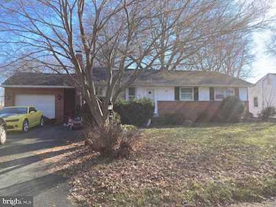 190 East Ave Landisville, PA 17538