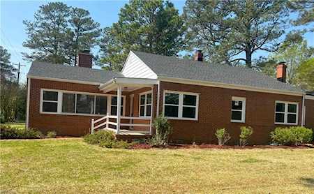 201 Hunterdale Rd Franklin, VA 23851