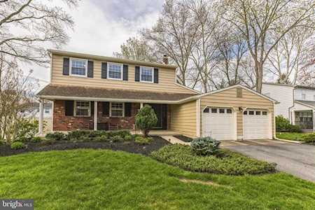 1756 Russet Dr Cherry Hill, NJ 08003