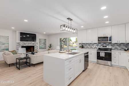 6130 E Harvard Street Scottsdale, AZ 85257