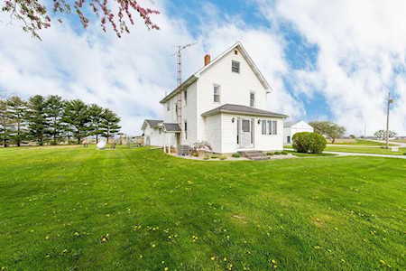 2735 Mount Olive Agosta Road La Rue, OH 43332