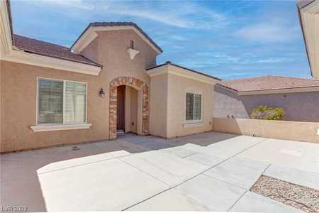 2323 Fayetteville Ave Henderson, NV 89052