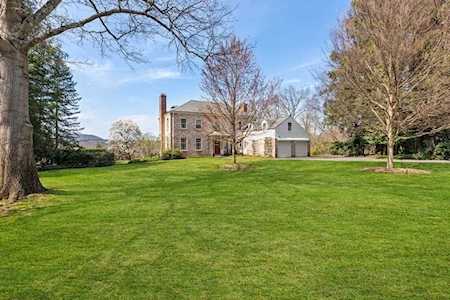 125 Woodbridge Ter South Hadley, MA 01075