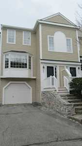 607 Browning Ln #607 Worcester, MA 01609