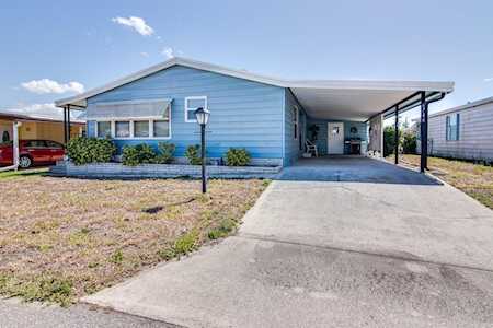 6746 Kensington Dr NE Winter Haven, FL 33881