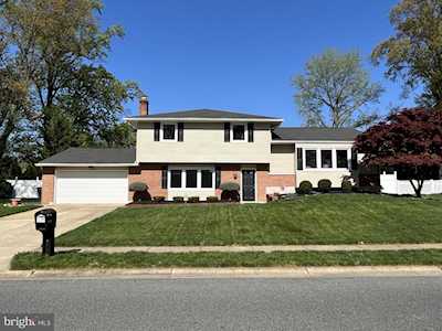 2423 Kingman Dr Wilmington, DE 19810