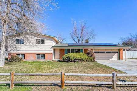 10360 W Martingale Dr Boise, ID 83709
