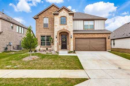 5600 Crestview Drive Celina, TX 75009