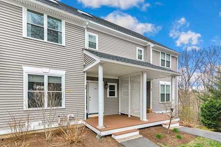 34 Grove Ln #34 Burlington, MA 01803