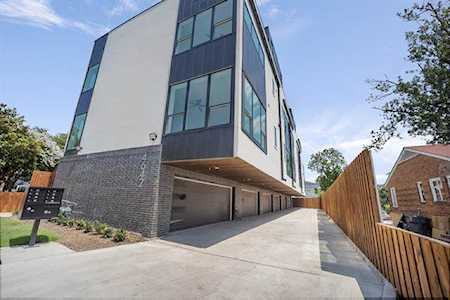 4642 Coles Manor Place #106 Dallas, TX 75204