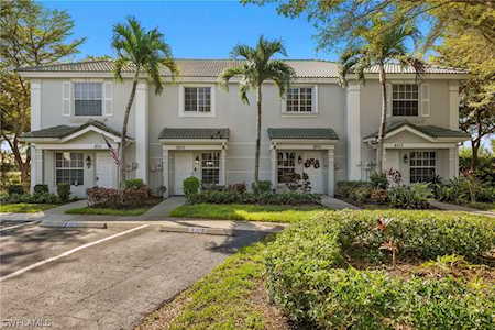 8313 Pacific Beach Dr Fort Myers, FL 33966