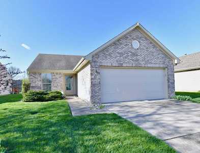 663 Muirfield Dr Brownsburg, IN 46112