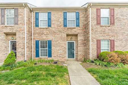 361 Furlong View Ct Lexington, KY 40511