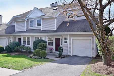 13 Winding Ridge Road White Plains, NY 10603