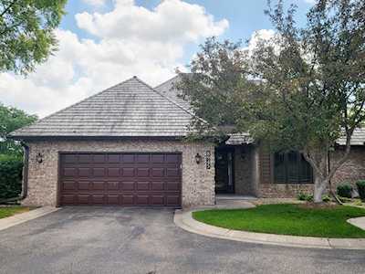 8945 Glen Edin Lane Brooklyn Park, MN 55443