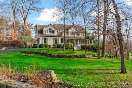320 Birdsall Drive Yorktown Heights, NY 10598