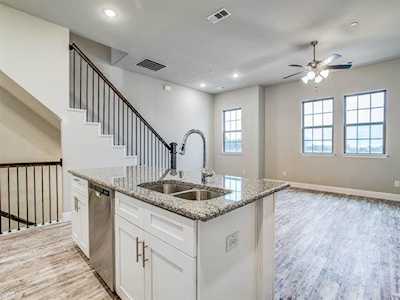 1471 Perrin Lane Farmers Branch, TX 75234