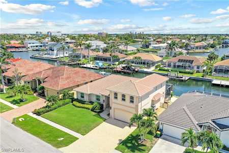 429 Marquesas Ct Marco Island, FL 34145