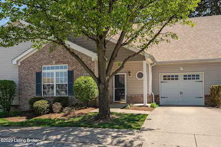 5134 Southern Charm Ln Louisville, KY 40219