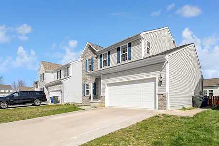 5582 Harvest Curve Lane Canal Winchester, OH 43110