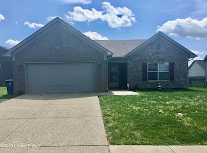279 Mallard Pointe Blvd Shepherdsville, KY 40165