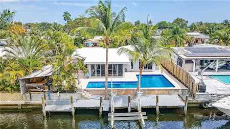 2525 Gulfstream Ln Fort Lauderdale, FL 33312