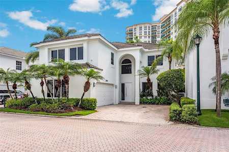 20001 NE 37th Ct Aventura, FL 33180