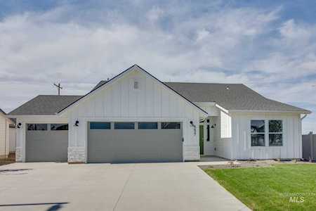 4400 N Brandy Creek Ave Meridian, ID 83646