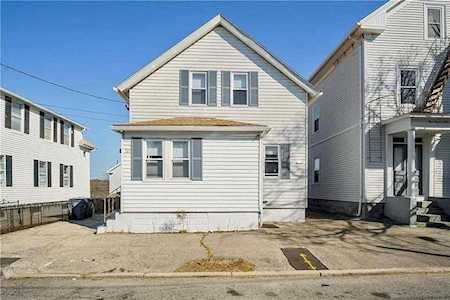 111 Metcalf St Providence, RI 02904