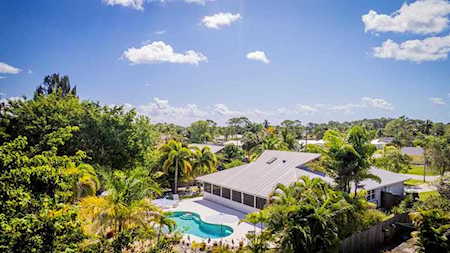 5783 SE Orange Blossom Trail Hobe Sound, FL 33455