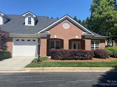 215 Knops Nob Rd Mooresville, NC 28115