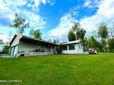 5401 W Birch Harbor Dr Wasilla, AK 99623
