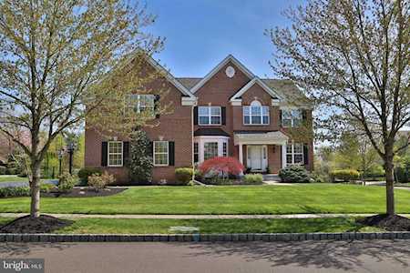 3830 Springtown Rd Furlong, PA 18925